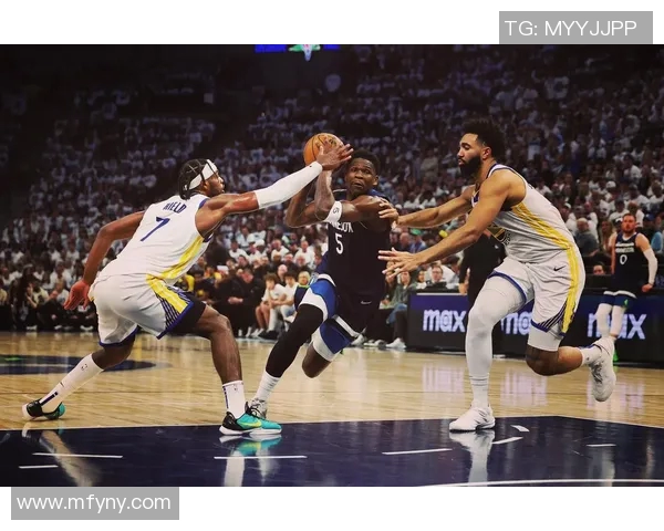 2015年1月24日勇士与国王的激烈对决回顾与精彩瞬间分析