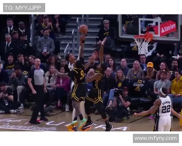 掘金与湖人激战回顾球迷热议两队表现与未来展望